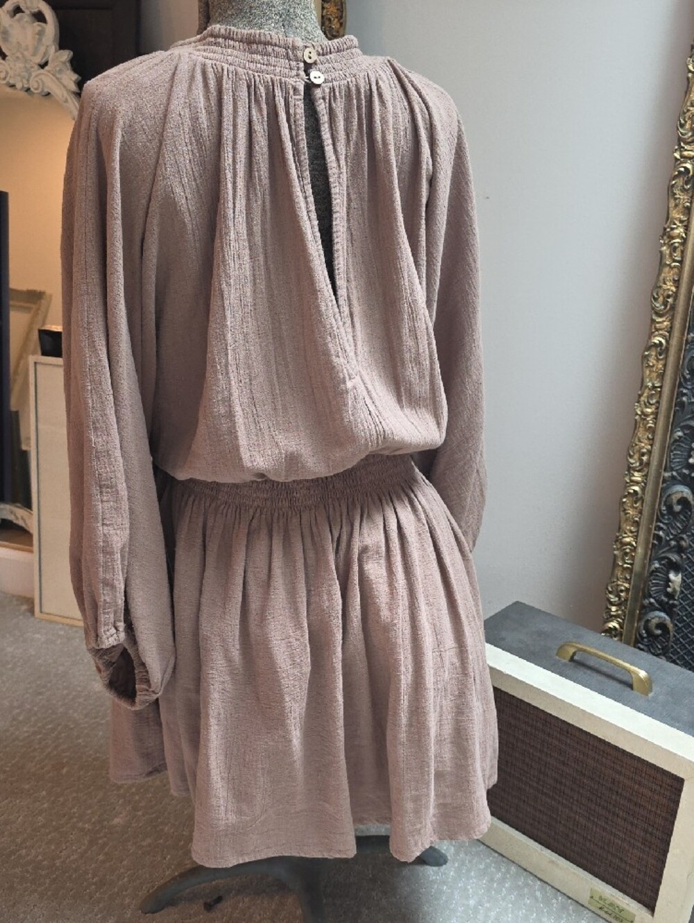 Free People Boho V-Neck Babydoll Tunic in Dusty Mauve - Picture 2 of 3